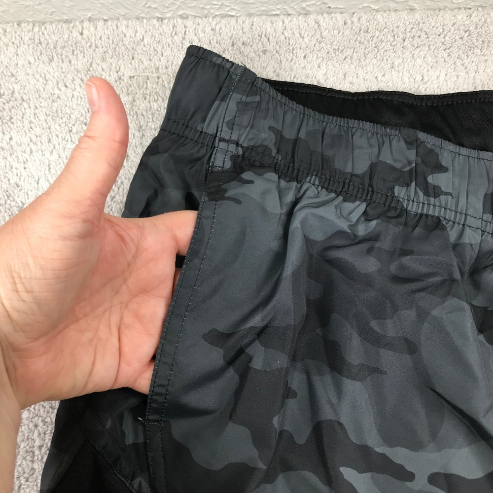 Athletic Works Running Shorts Womens XXL 20 Black Camo DriWorks Active VT6912 - Picture 3 of 11